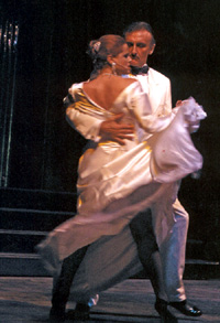 Una foto di scena da "Il Tango delle Ore Piccole"