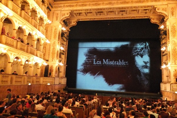 FOTOSCATTO: Les Miserables a Bologna FOTOSCATTO: Les Miserables a Bologna