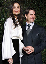 Tom Cruise e Katie Holmes si separano Tom Cruise e Katie Holmes si separano