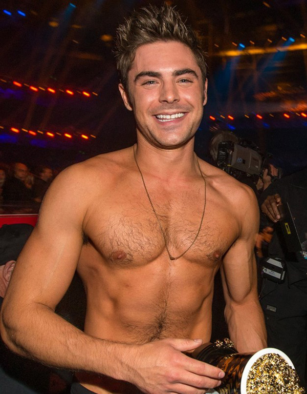 Zac Efron completamente nudo in un film? Zac Efron completamente nudo in un film?