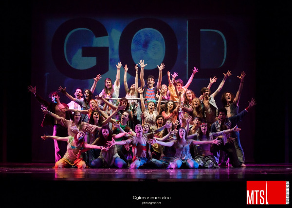 La MTS celebra i 50 anni di "Hair" La MTS celebra i 50 anni di "Hair"