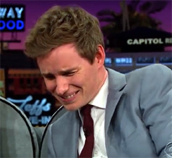 Un giovane Eddie Redmayne canta Memory Un giovane Eddie Redmayne canta Memory