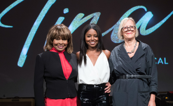 Tina Turner, Adrienne Wrren e Phyllida Lloyd Tina Turner, Adrienne Wrren e Phyllida Lloyd