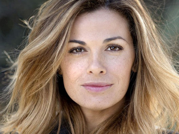 Vanessa mamma e fidanzata felice Vanessa mamma e fidanzata felice