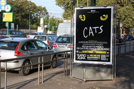 La campagna di Cats a Milano con il QRcode