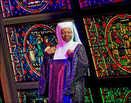 Whoopi Goldberg in "Sister Act" a Londra