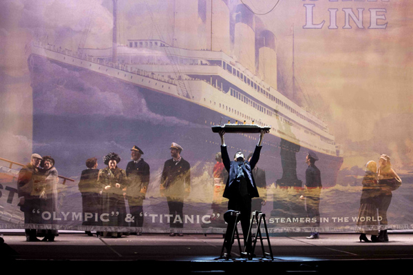 Una foto di scena Una foto di scena