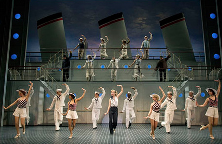 Una foto di scena (by Joan Marcus) Una foto di scena (by Joan Marcus)