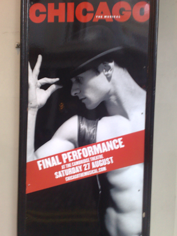 L'annuncio dell'ultima replica di ieri sera L'annuncio dell'ultima replica di ieri sera