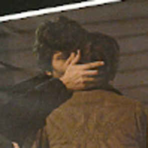 Fabio De Luigi e Esther Ortega fotografati da "Chi"