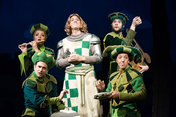 Una foto da "Spamalot" Una foto da "Spamalot"