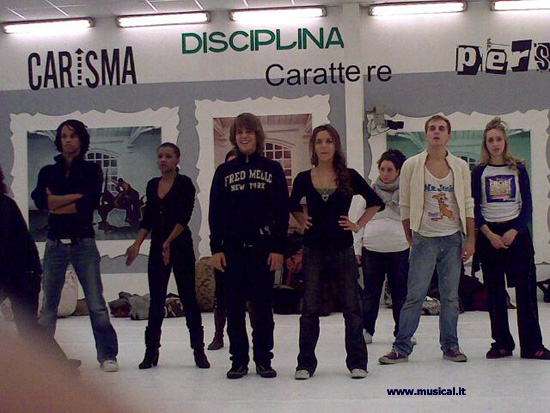 Le prove per la trasmissione "Amici" - Foto  &copy; Barracuda per musical.it