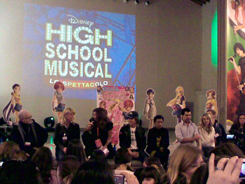 Il cast di "High School Musical - Lo Spettacolo" Il cast di "High School Musical - Lo Spettacolo"