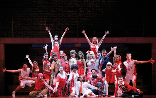 Il cast al gran completo (Foto Lorenzo Ceva Valla)