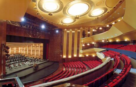 Il Teatro Lirico di Cagliari Il Teatro Lirico di Cagliari